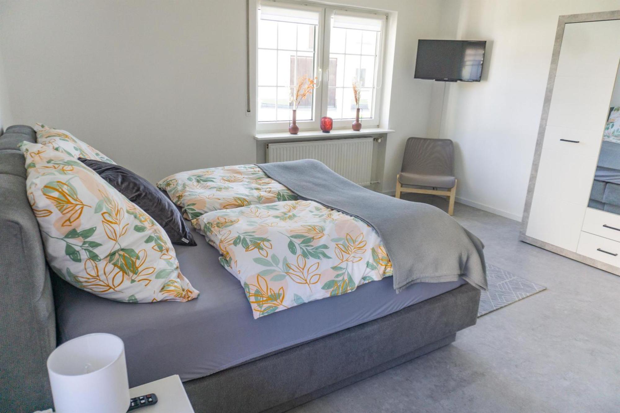 לייוון Ferienwohnung Leni מראה חיצוני תמונה